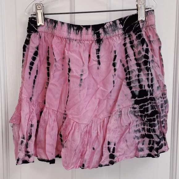 MOVING SALE! Tie Dye Raga Mini - Picture 3 of 3